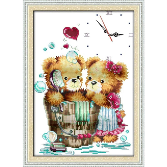 Kiss bear clock face